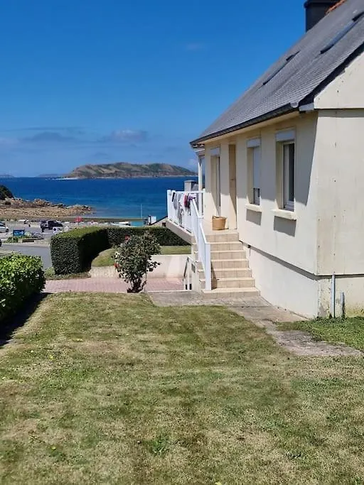 Maison Vue Mer A 100 M De L'Eau Trelevern